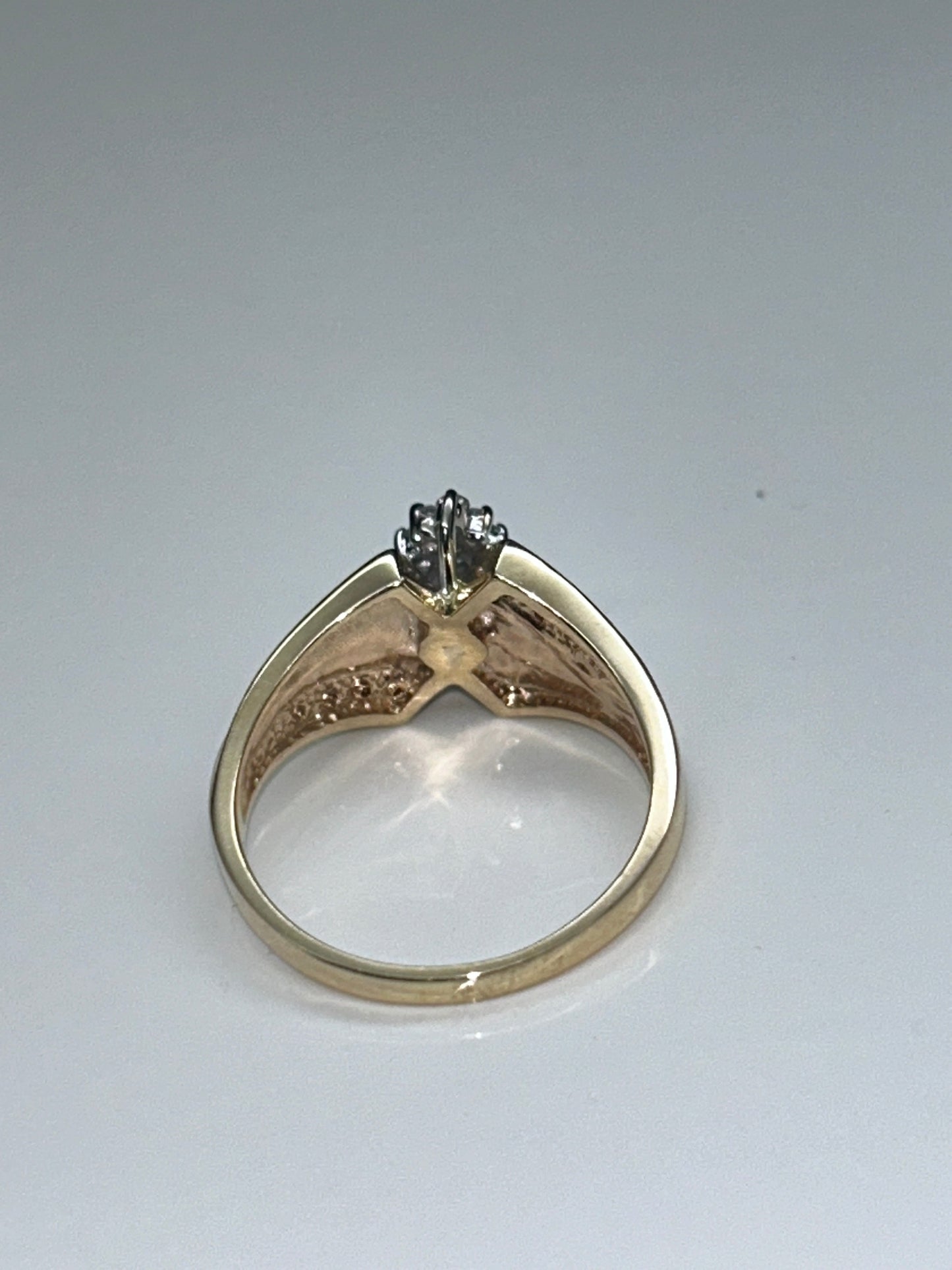 10k Gold Diamond Cluster Ring