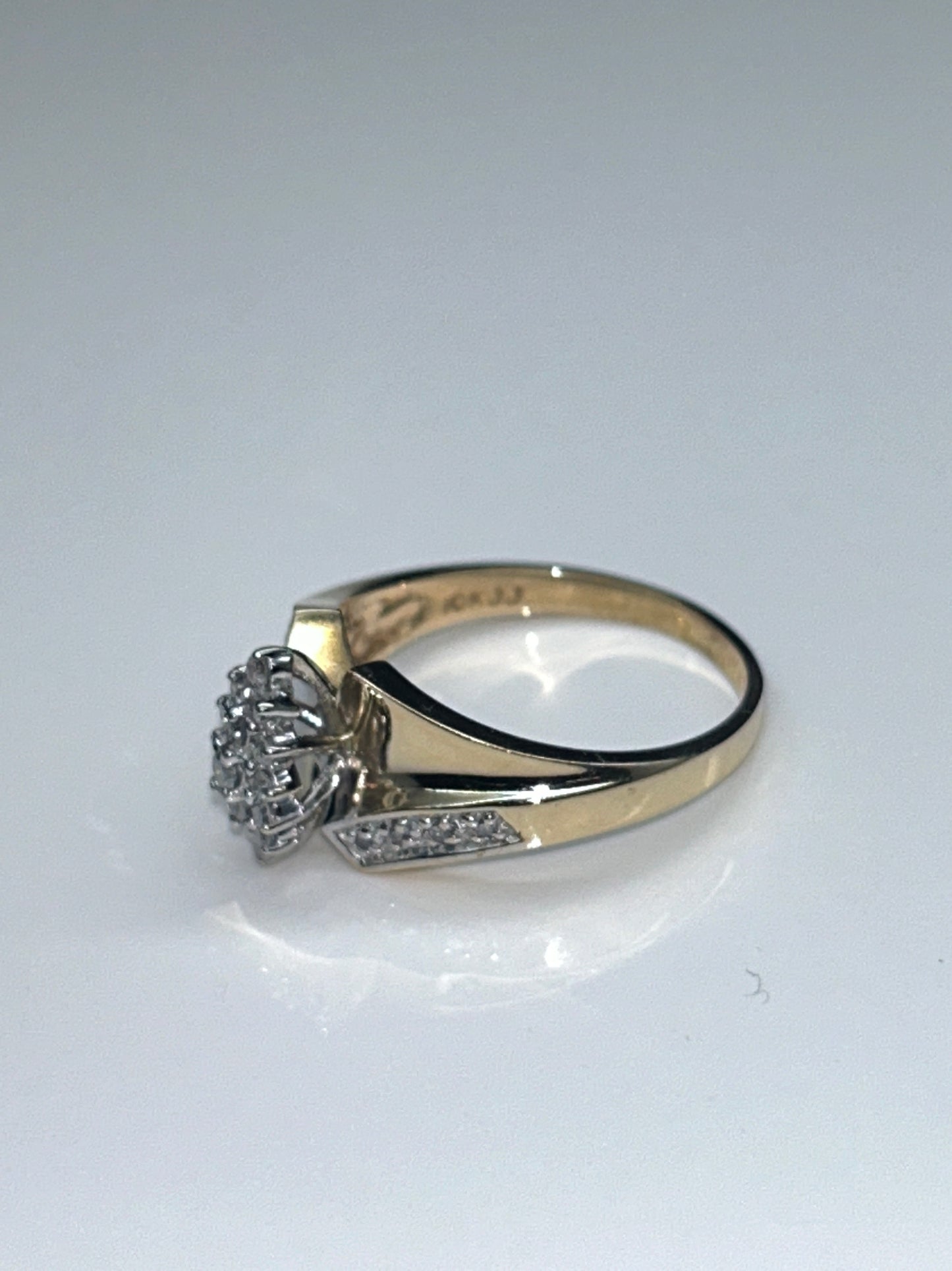 10k Gold Diamond Cluster Ring