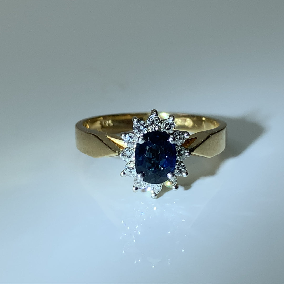 14K Yellow Gold Sapphire Ring