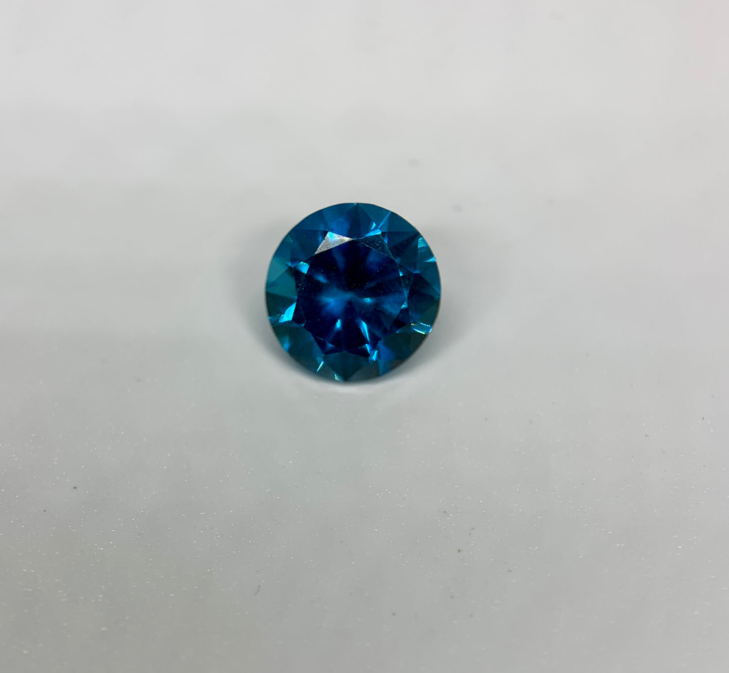 Topaz London Blue 4.4ct Round Brilliant Cut