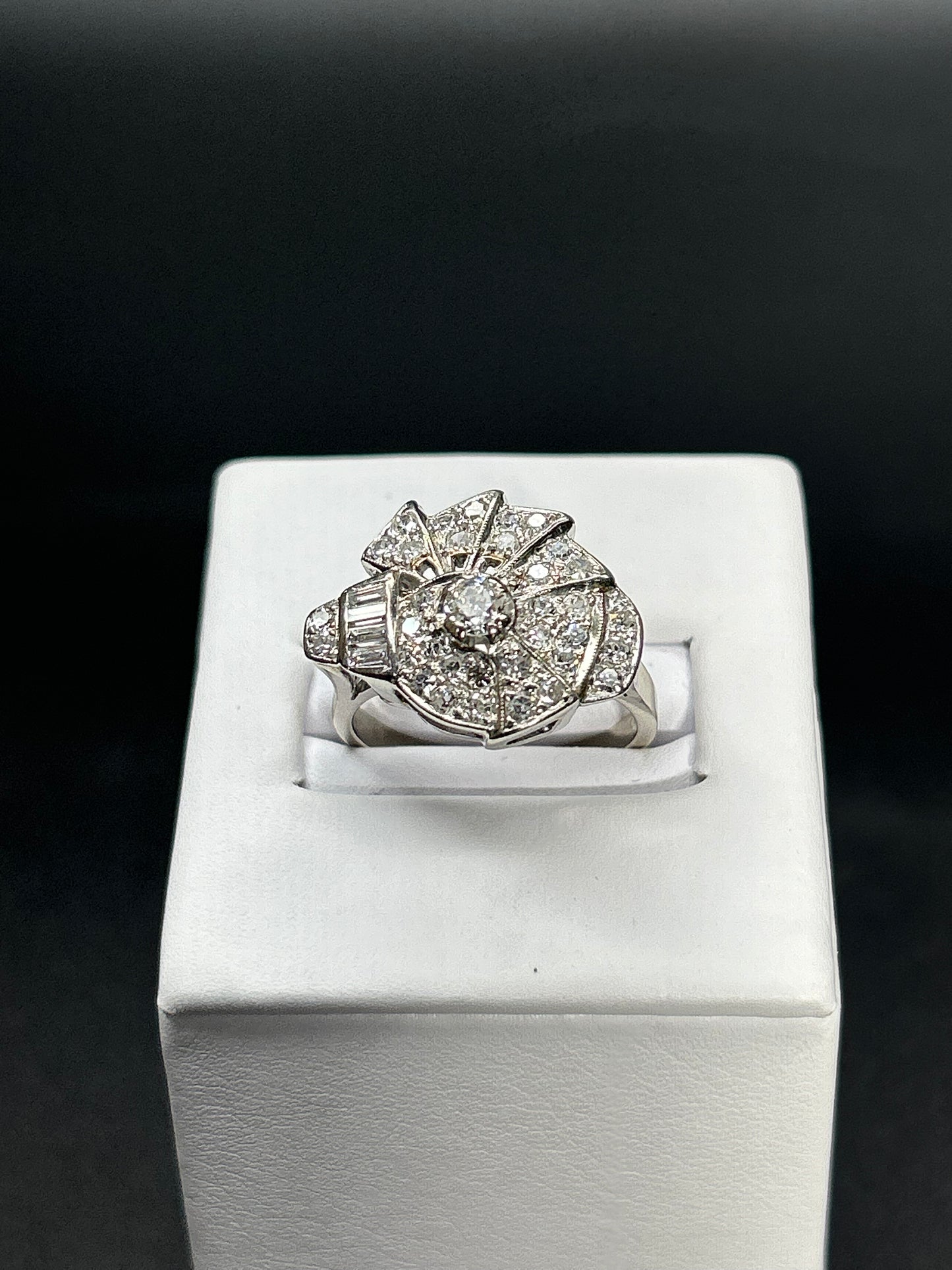 Vintage Art Deco 14k White Gold Diamond Ring
