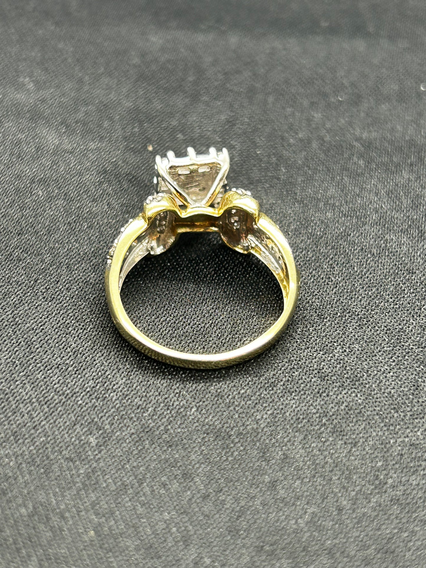 Diamond Cluster Gold Ring